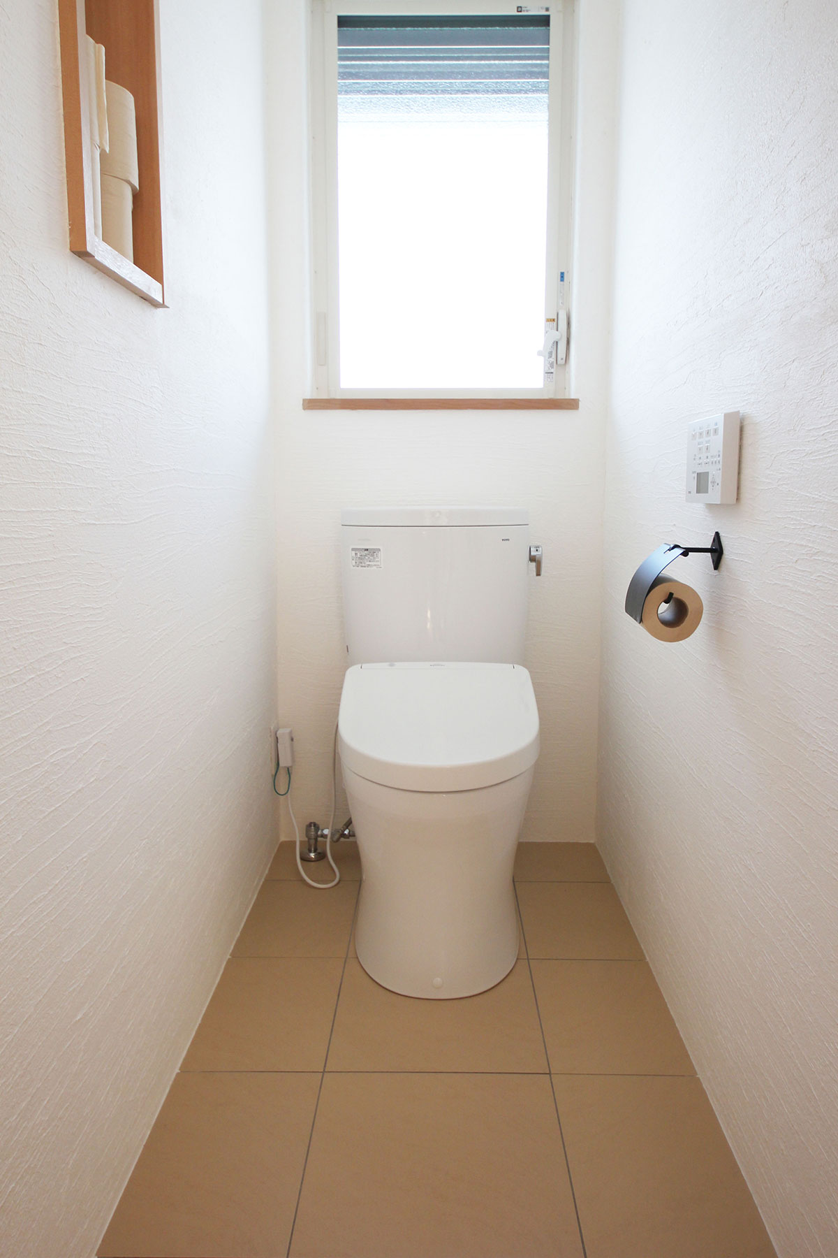 トイレ | フォトギャラリー | 「食べられる家」徳島の自然素材・天然素材の戸建、健康な注文住宅なら無添加住宅正規代理店、阿南市の四国建設へ